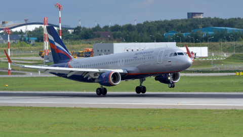 Airbus A320 аэропорт Шереметьево