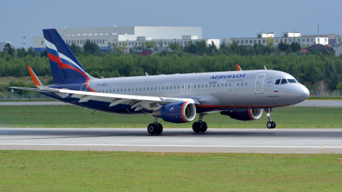 Airbus A320 аэропорт Шереметьево