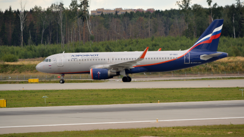 Airbus A320 аэропорт Шереметьево