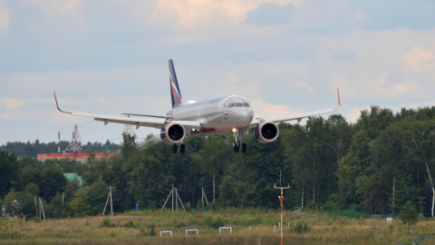 Airbus A320 аэропорт Шереметьево