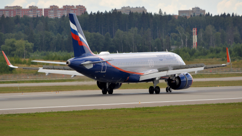 Airbus A320 аэропорт Шереметьево