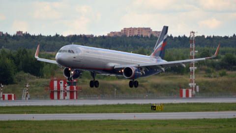 Airbus A321 аэропорт Шереметьево
