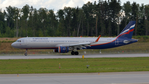 Airbus A321 аэропорт Шереметьево
