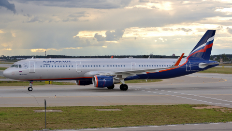 Airbus A321 аэропорт Шереметьево