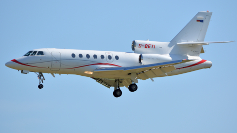 Dassault Falcon аэропорт Внуково