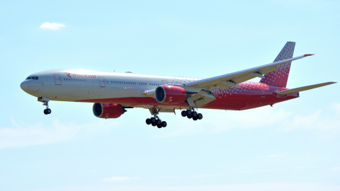 Boeing 777 аэропорт Внуково