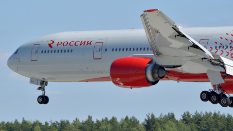 Boeing 777 аэропорт Внуково