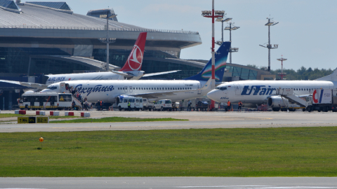 Boeing 737 аэропорт Внуково