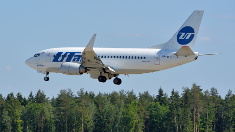 Boeing 737 аэропорт Внуково
