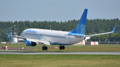 Boeing 737 аэропорт Внуково