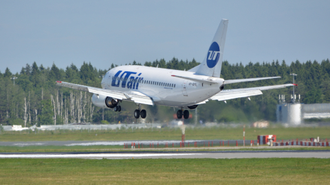 Boeing 737 аэропорт Внуково