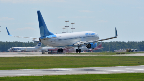 Boeing 737 аэропорт Внуково