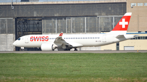 Airbus A220 аэропорт Домодедово