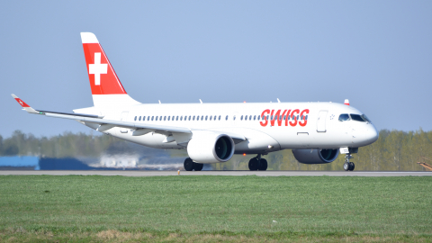 Airbus A220 аэропорт Домодедово