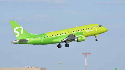 Embraer 170 аэропорт Домодедово